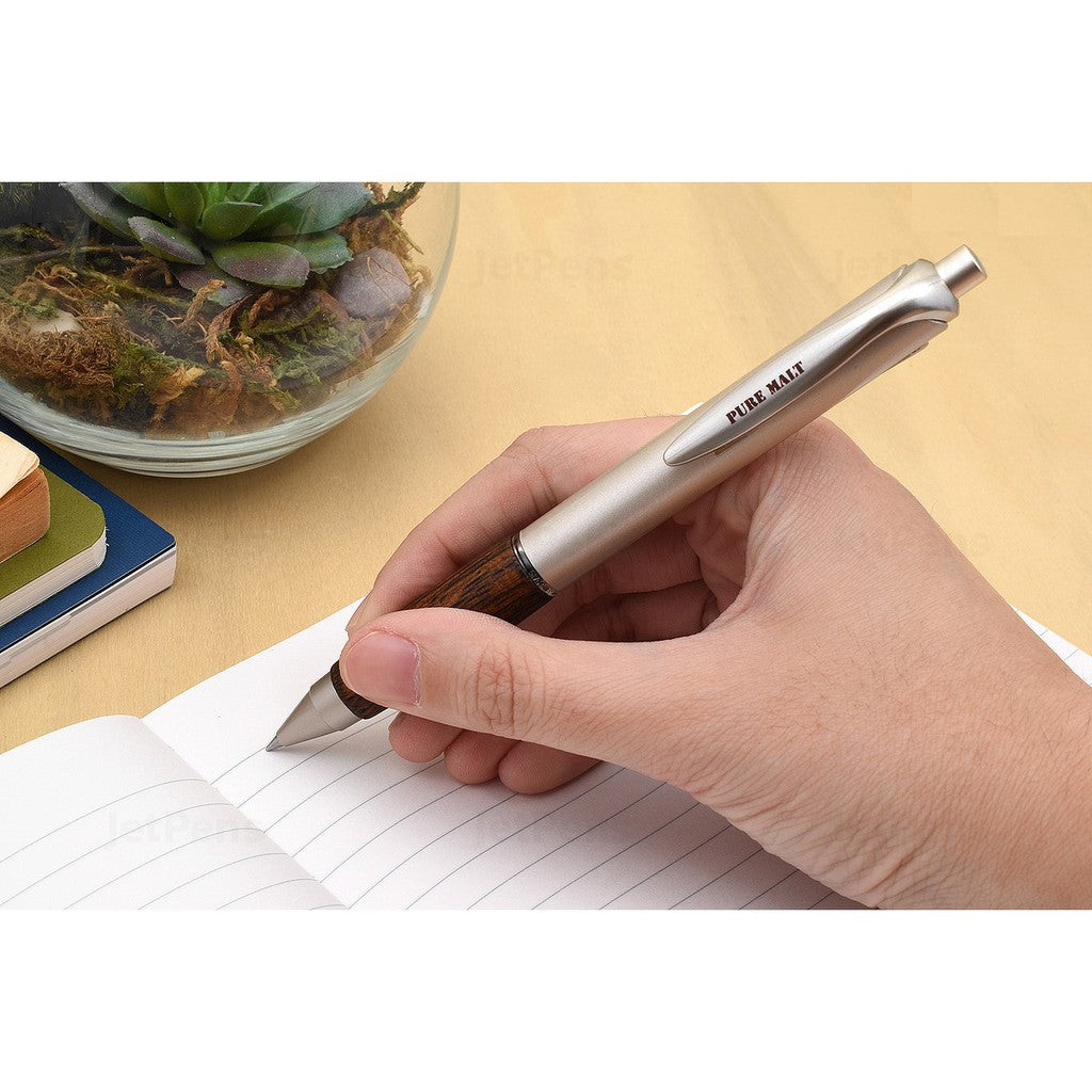 Uni Pure Malt Glossy Gel Pen - 0.5 mm - Dark / Light Brown Wood Grip Uni-ball
